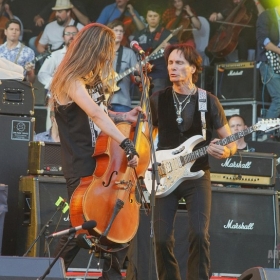 apocalyptica_steve_vai_flash_cello_guitar_vdoh2016-44