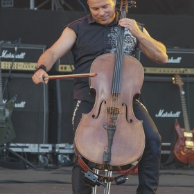 apocalyptica_vdoh2016-9