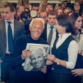 Georgio Armani. Презентация автобиографической книги. 13 апреля 2016 года, ТД Цум, бутик Georgio Armani в Третьяковском проезде.