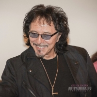 black_sabbath_press-3.jpg