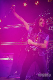 Easy Dizzy - Bon Scott