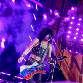kiss-47