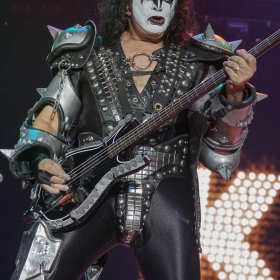 kiss-78