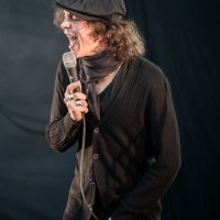 him21