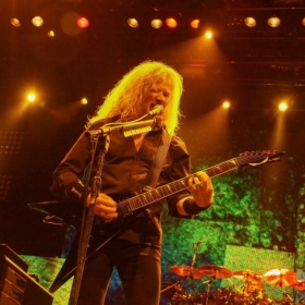 megadeth_live15-105