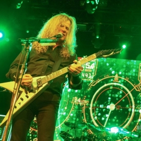 megadeth_live15-23