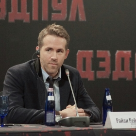 Ryan Reynolds. Фотоколл и пресс-конференция фильма Deadpool в The Ritz-Carlton Hotel Moscow. Москва, 25 января 2016 года.