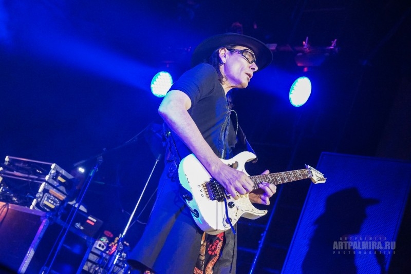 steve_vai11