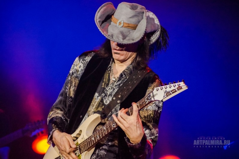 steve_vai190