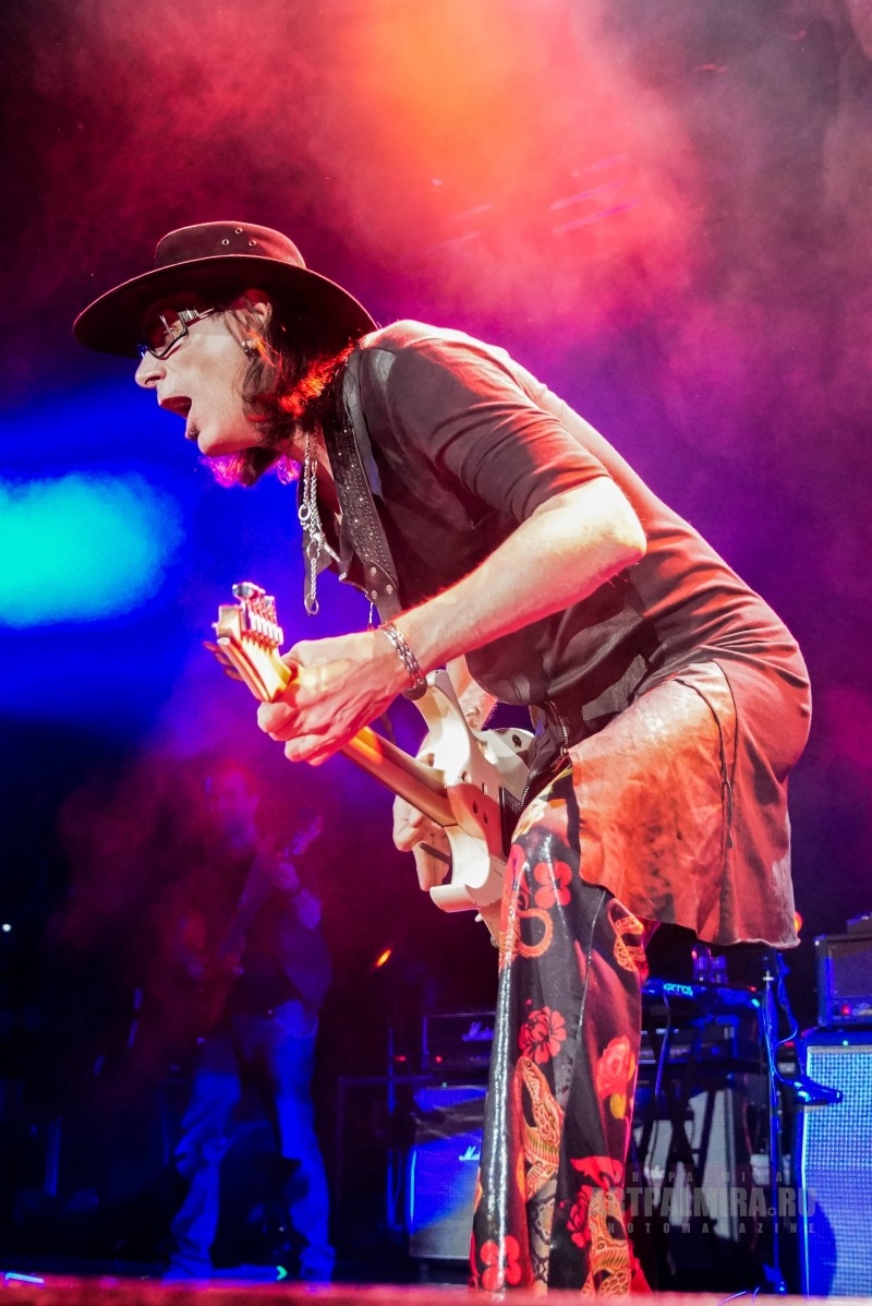 steve_vai50