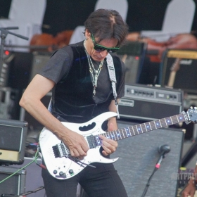 steve_vai_vdoh2016-12