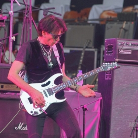 steve_vai_vdoh2016-16