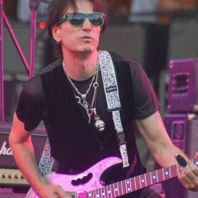 steve_vai_vdoh2016-23