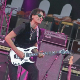 steve_vai_vdoh2016-37