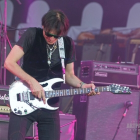 steve_vai_vdoh2016-56