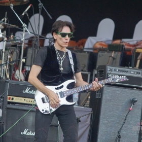 steve_vai_vdoh2016-6