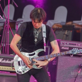 steve_vai_vdoh2016-68