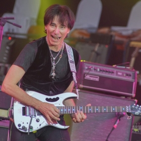 steve_vai_vdoh2016-88