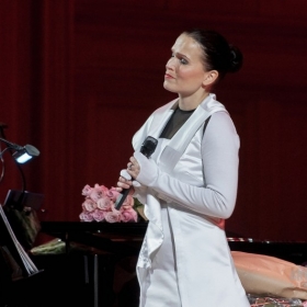 tarja_avemaria-41