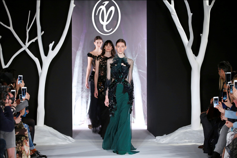 Авангард и концептуальные fashion show молодых дизайнеров будут представлены на Неделе Моды в Москве.